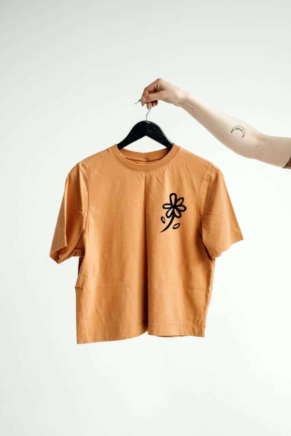 Flower Icon Sand Tshirt